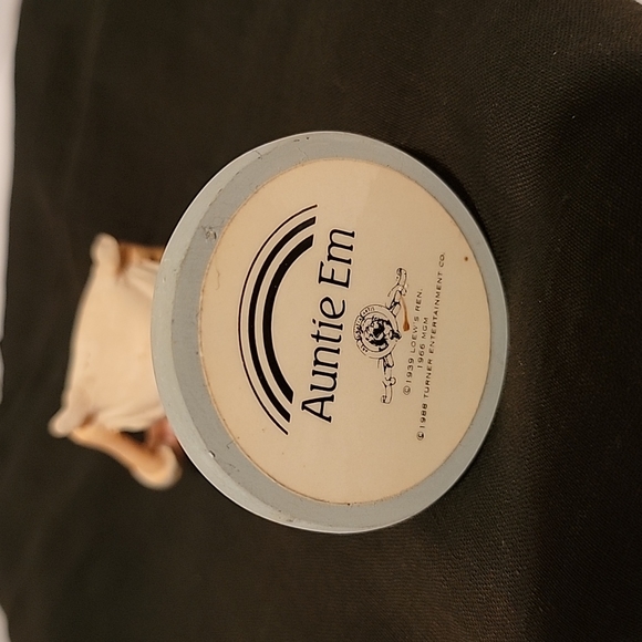 Wizard of Oz Auntie Em - Picture 5 of 5